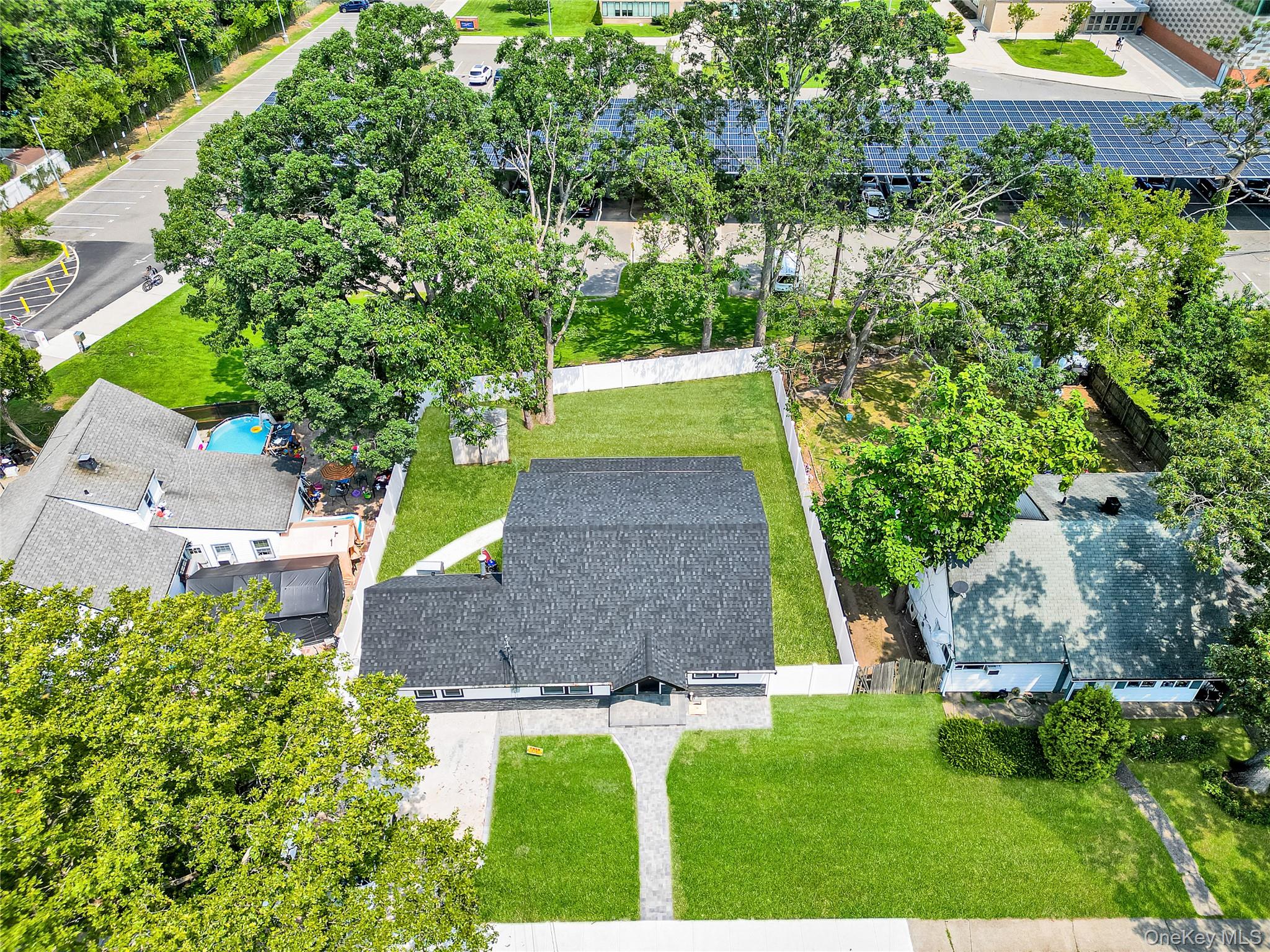 10 Hillman Place, Roosevelt, NY 11575