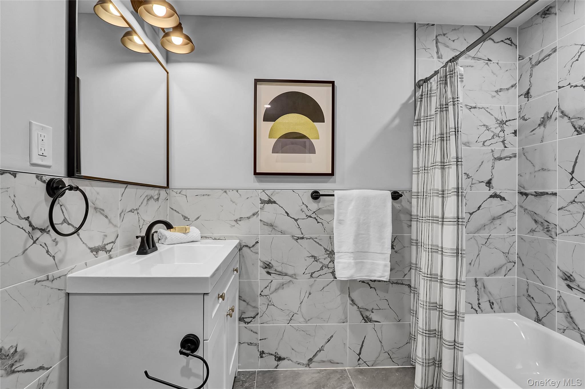 10 Hillman Place, Roosevelt, NY 11575