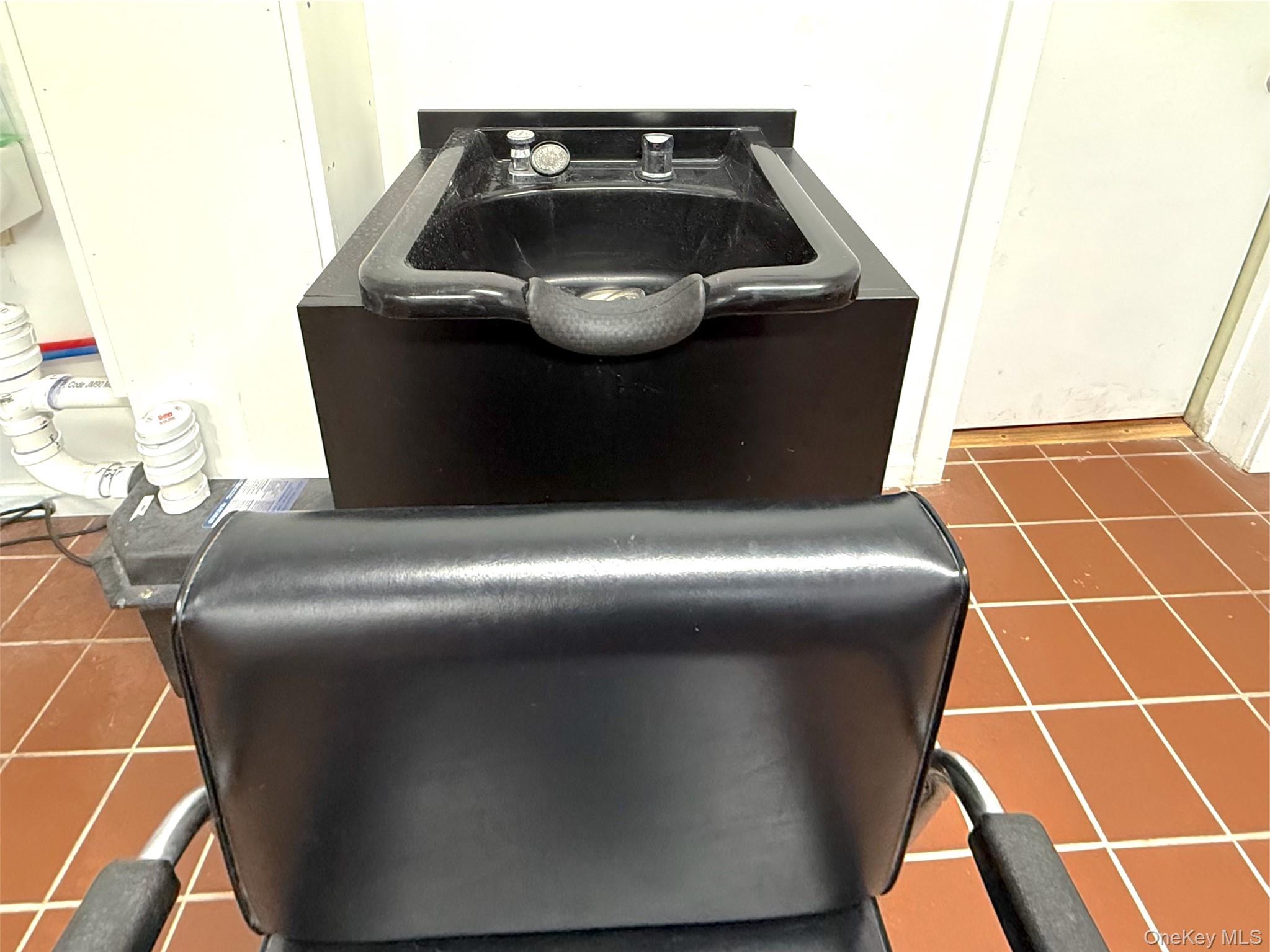 1164 State Route 9G # 6, Hyde Park, NY 12538