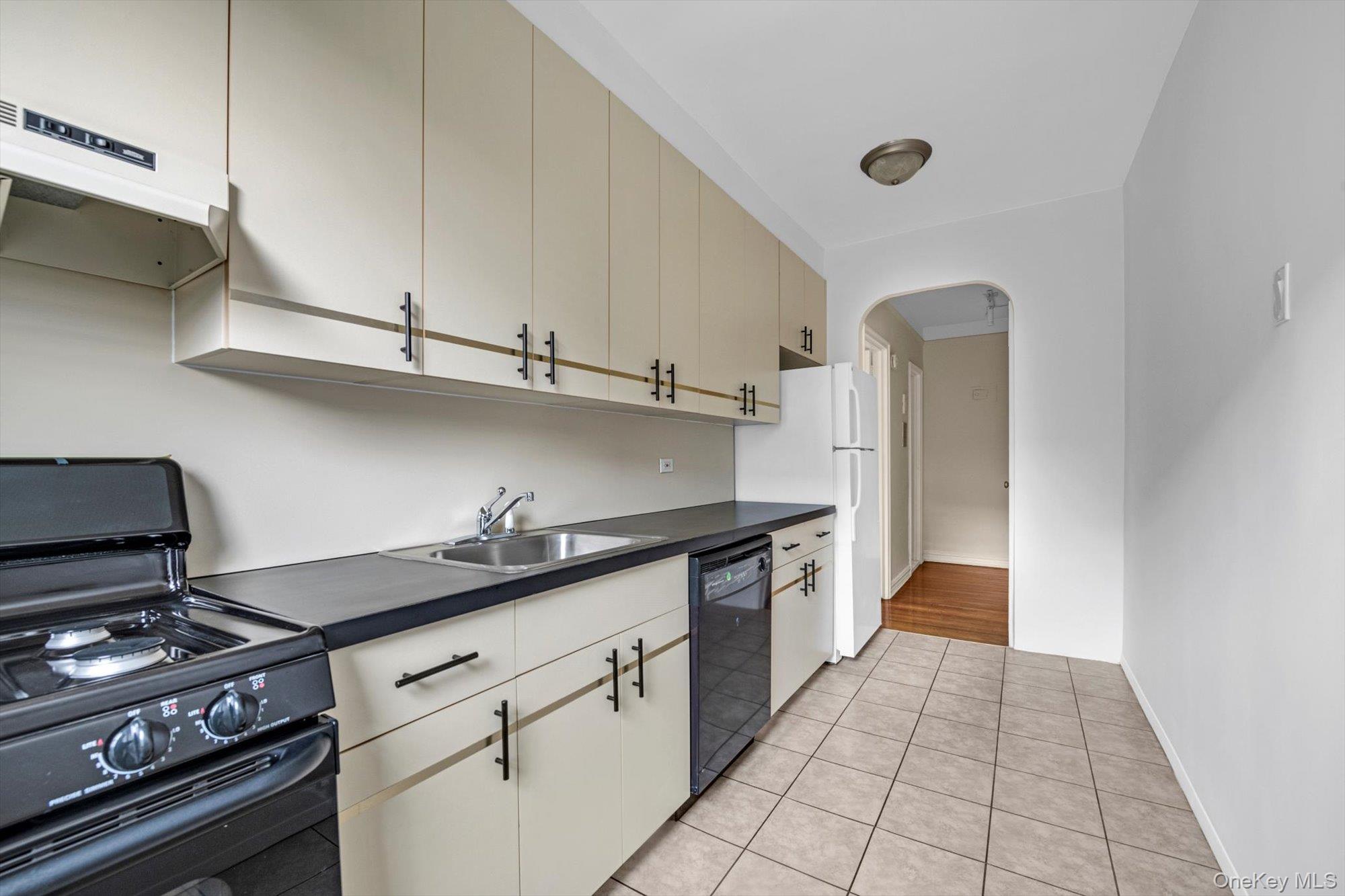 1500 Ocean Parkway # 4M, Brooklyn, NY 11230