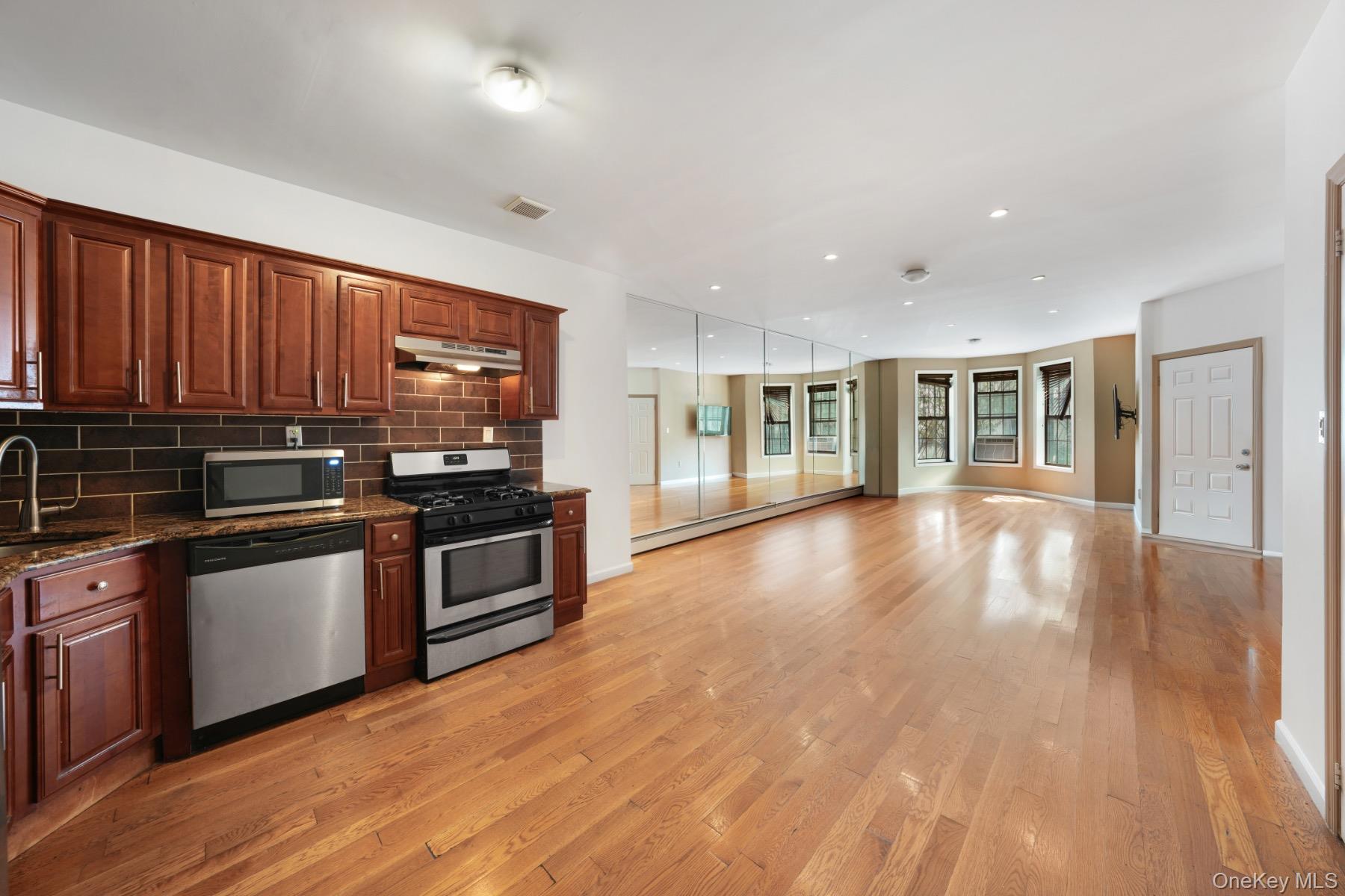 479 Bainbridge Street, Brooklyn, NY 11233