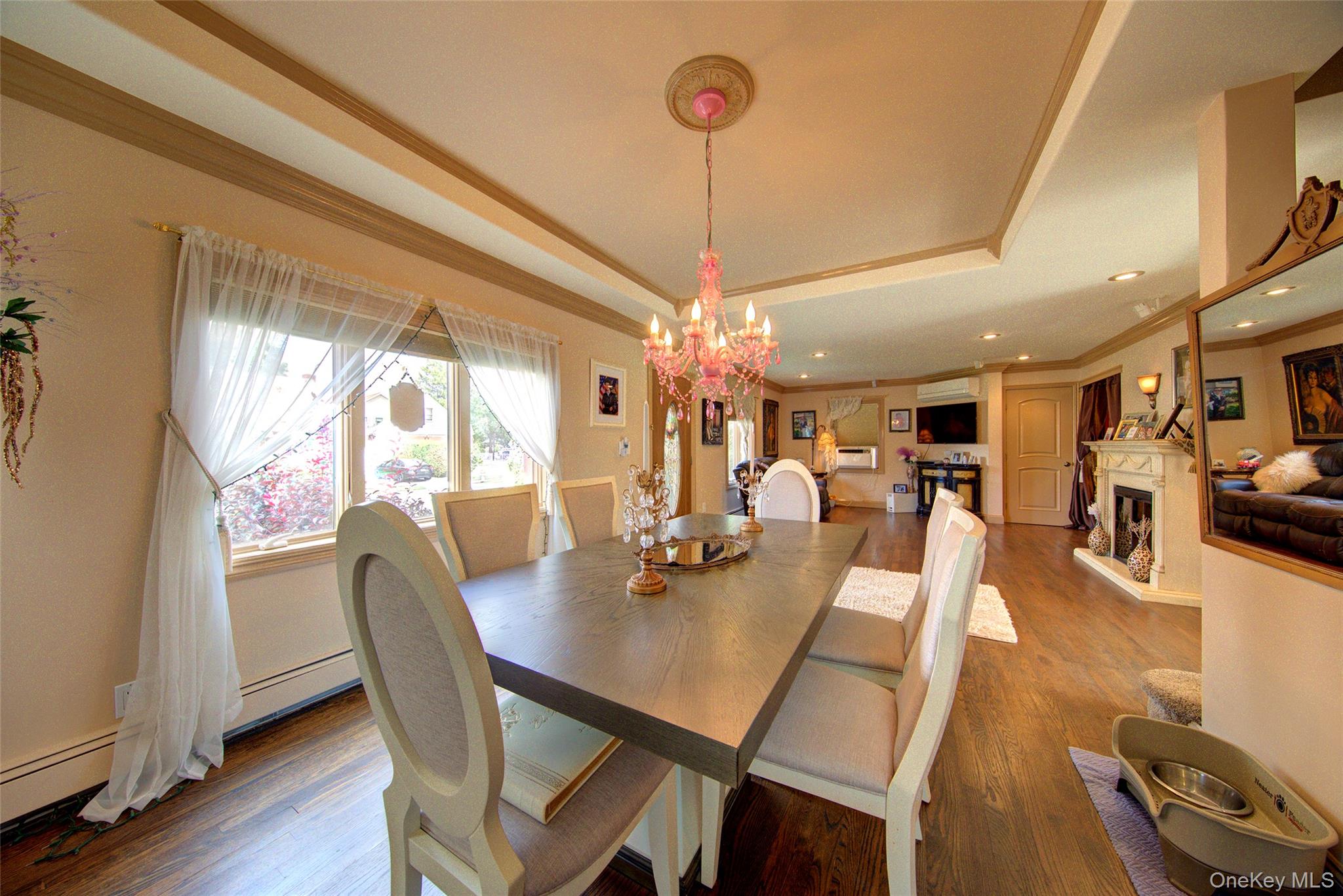 997 Glen Drive, Franklin Square, NY 11010