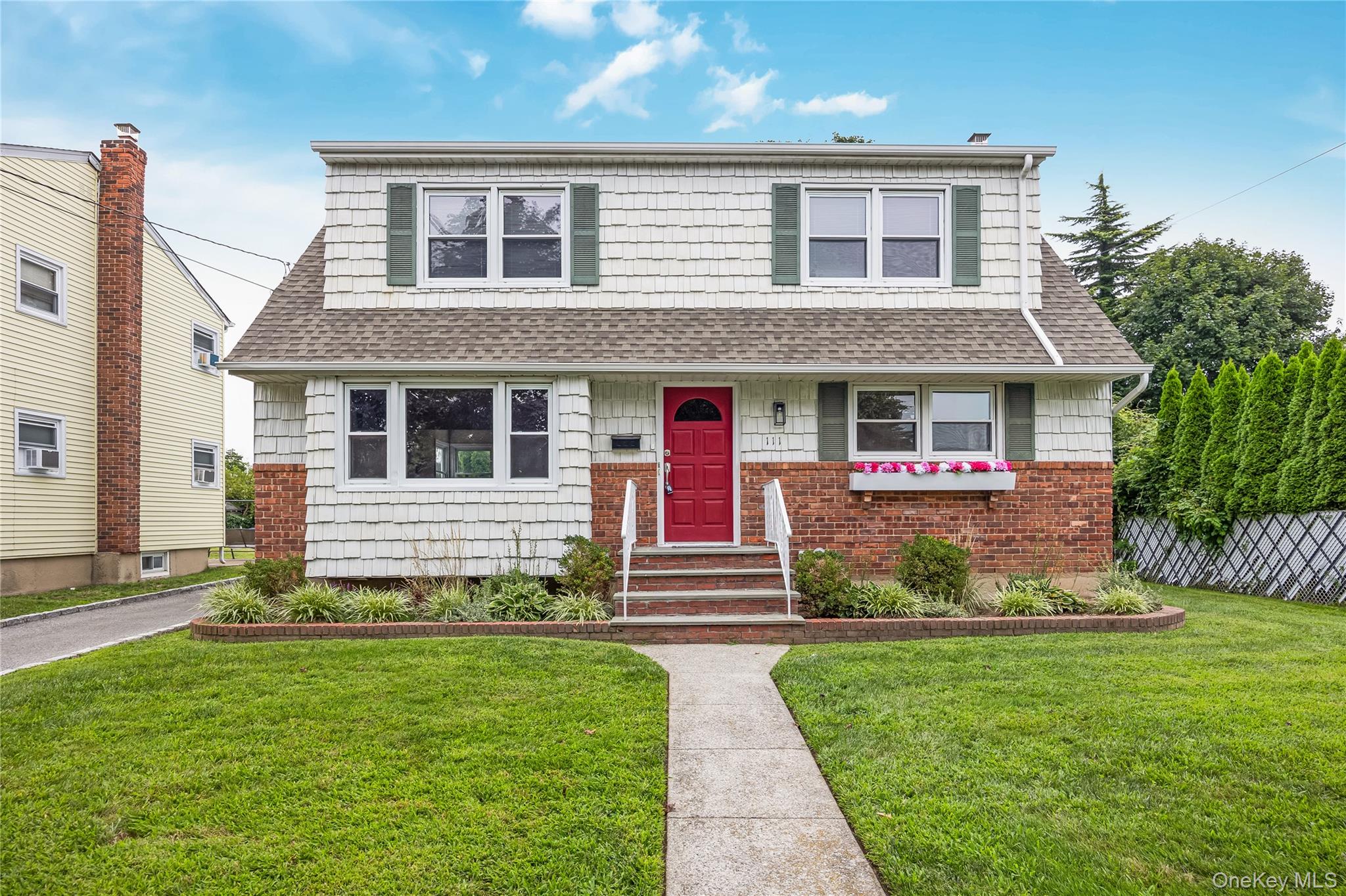 111 Rose Street, Farmingdale, NY 11735