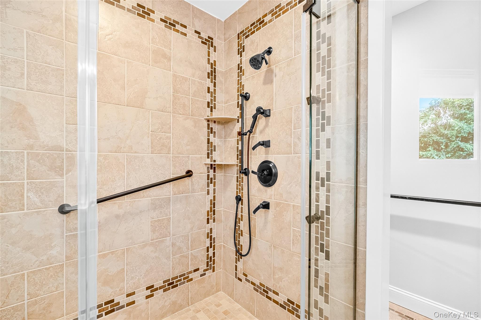 10 Barnaby Lane, Hartsdale, NY 10530