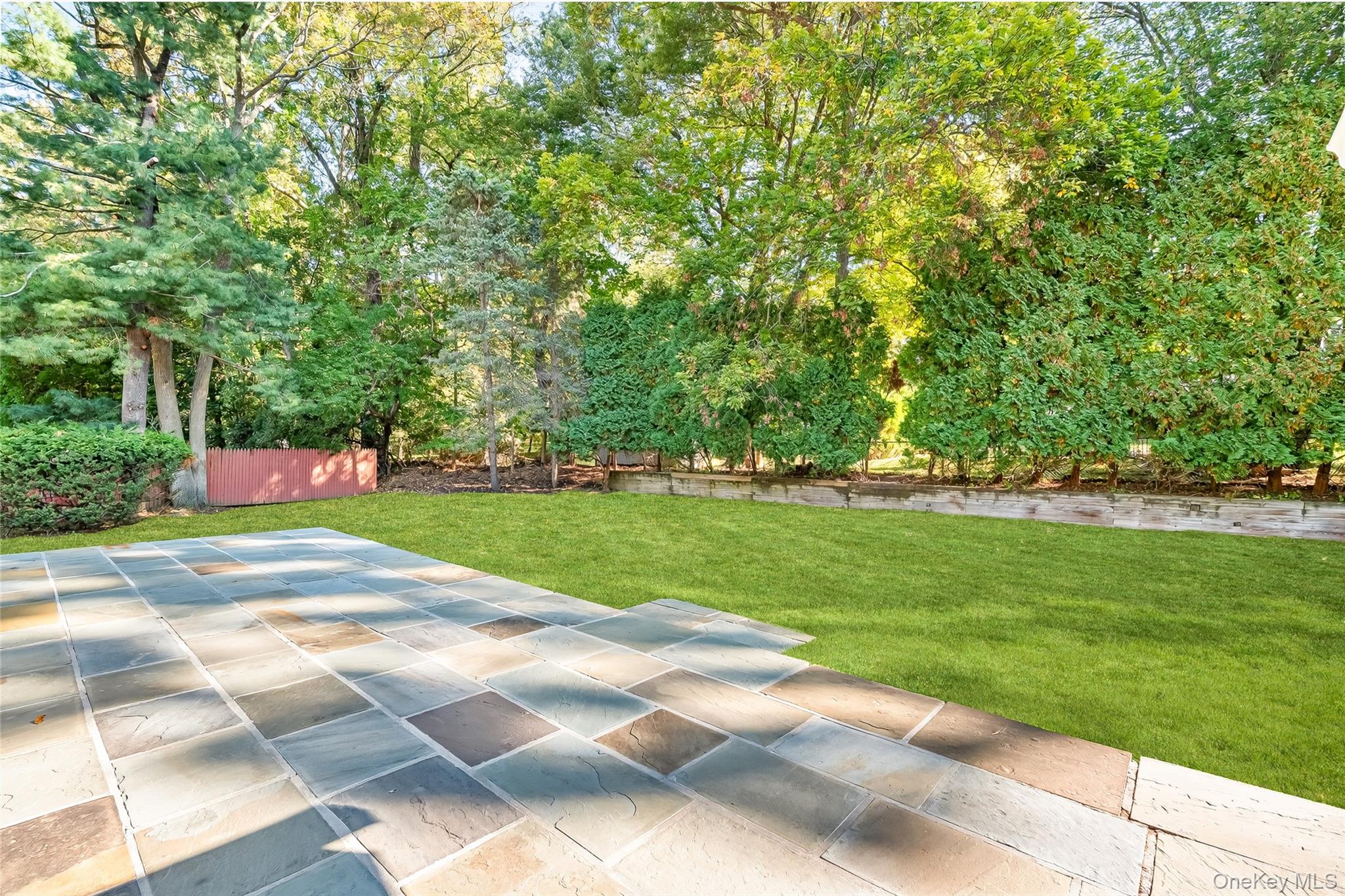 10 Barnaby Lane, Hartsdale, NY 10530