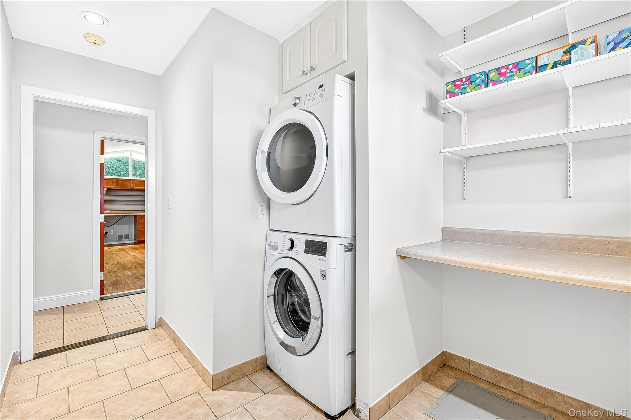 10 Barnaby Lane, Hartsdale, NY 10530