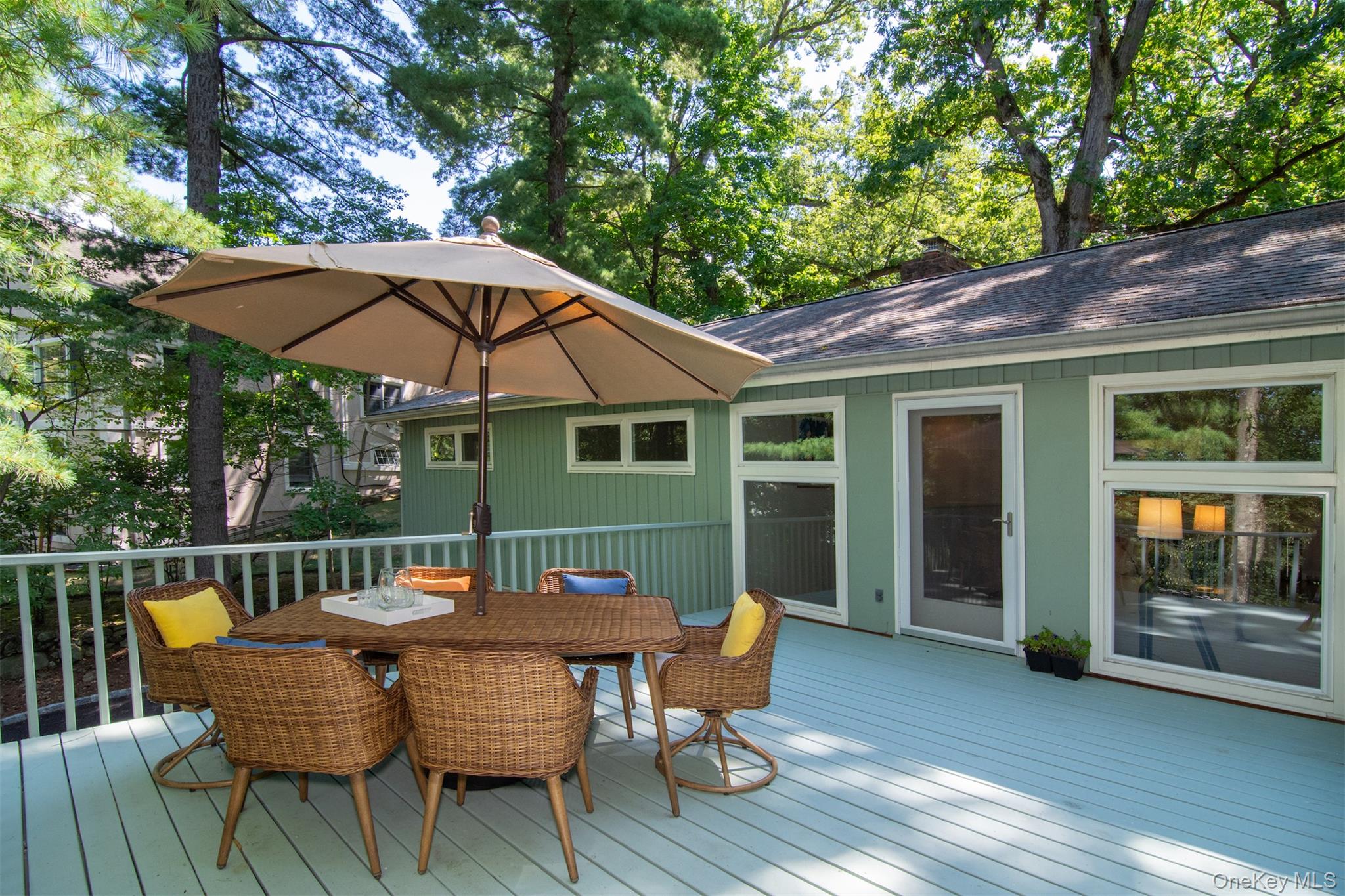 70 Deertrack Lane, Irvington, NY 10533