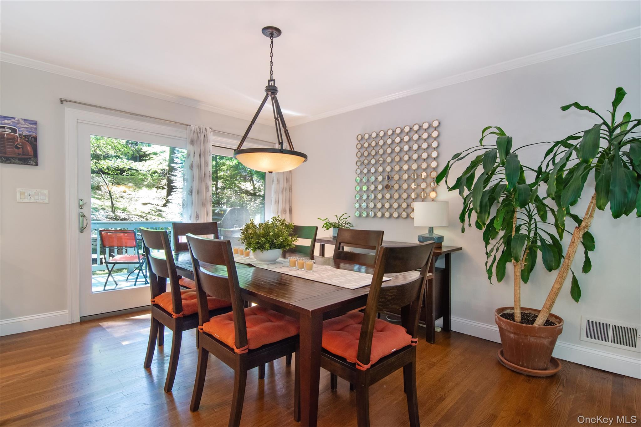 70 Deertrack Lane, Irvington, NY 10533