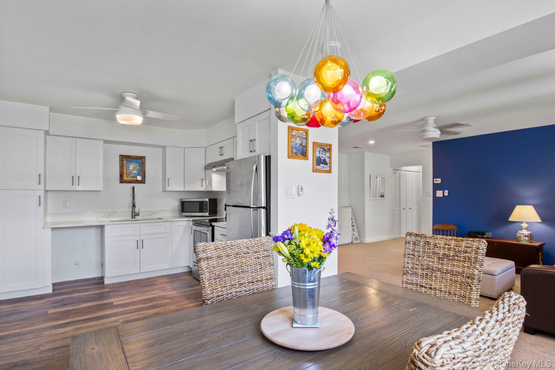 175 Main Avenue # 136, Wheatley Heights, NY 11798