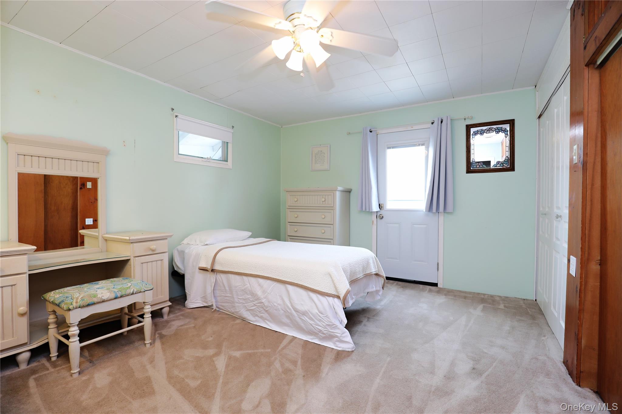 101 Hinsdale Street, Kingston, NY 12401