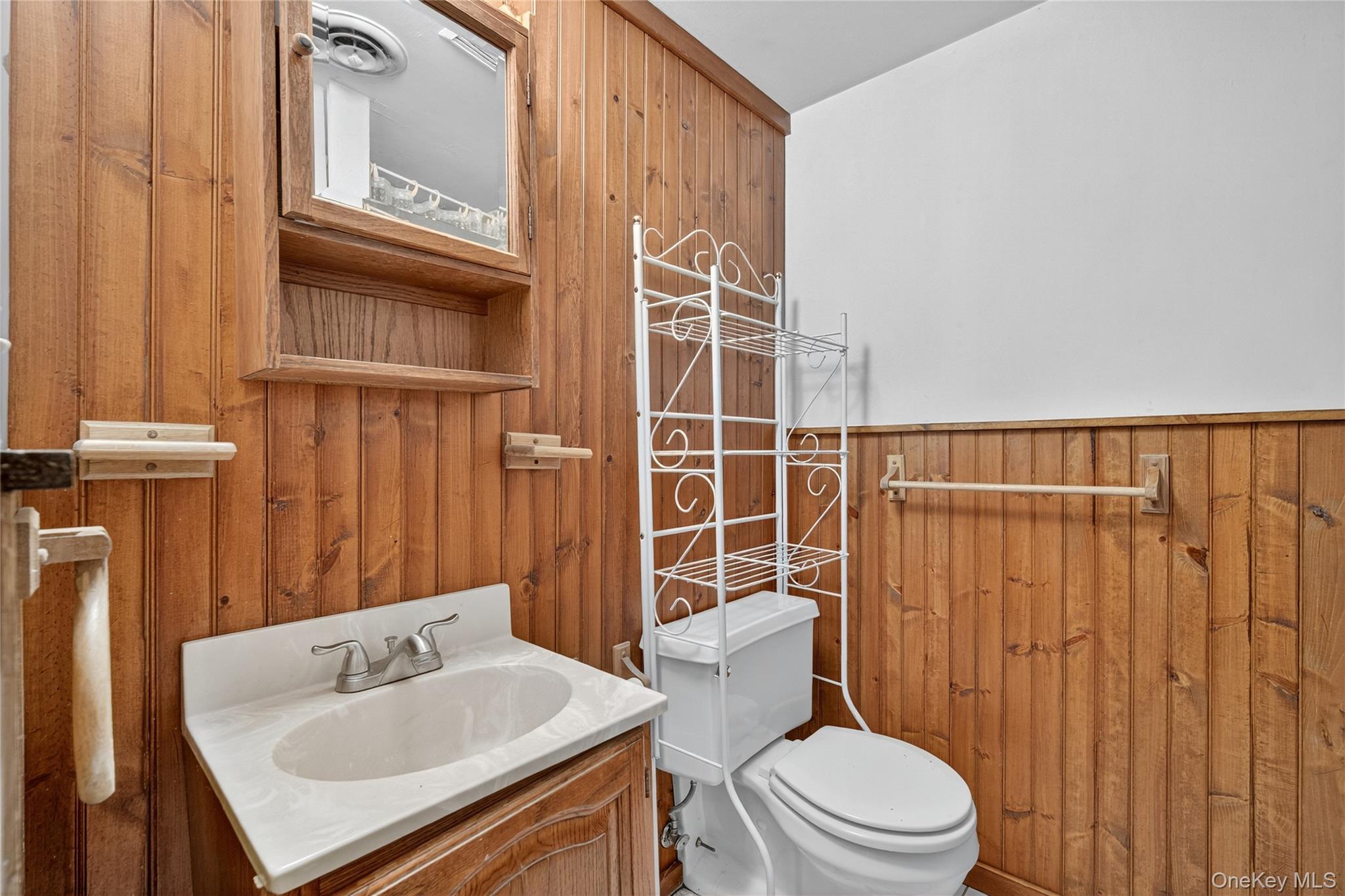 12 Birch Hill Drive, Poughkeepsie, NY 12603