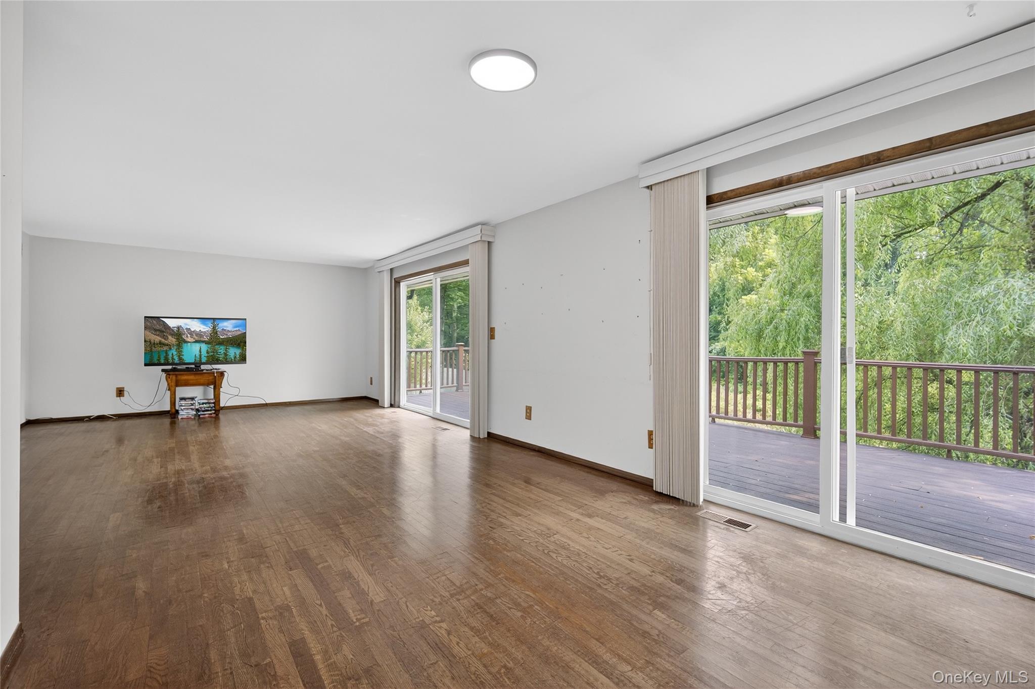 12 Birch Hill Drive, Poughkeepsie, NY 12603