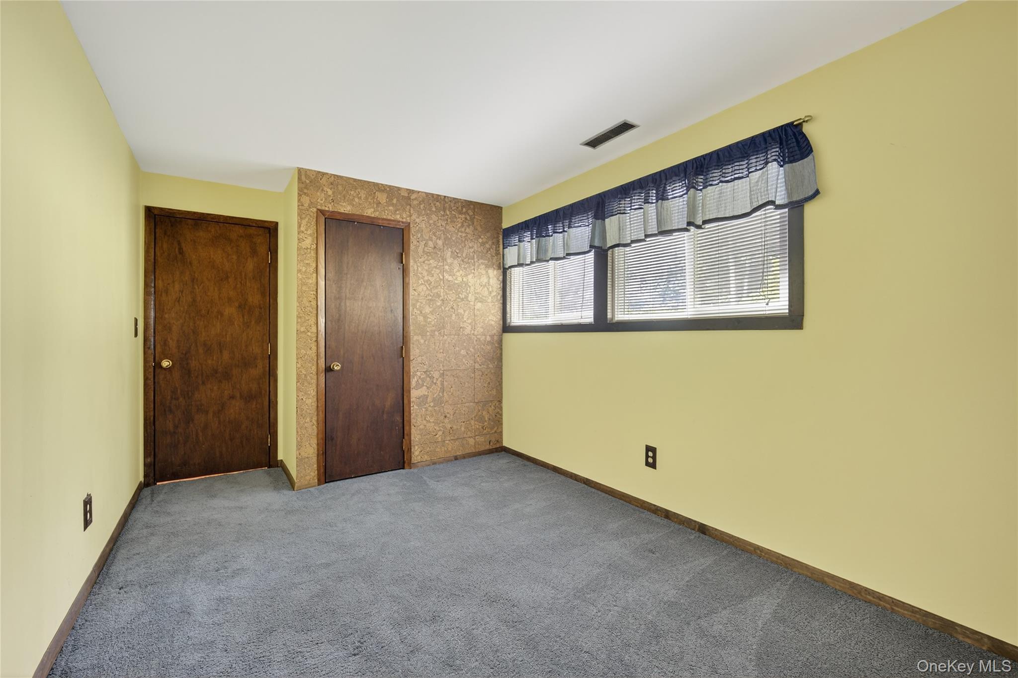 12 Birch Hill Drive, Poughkeepsie, NY 12603