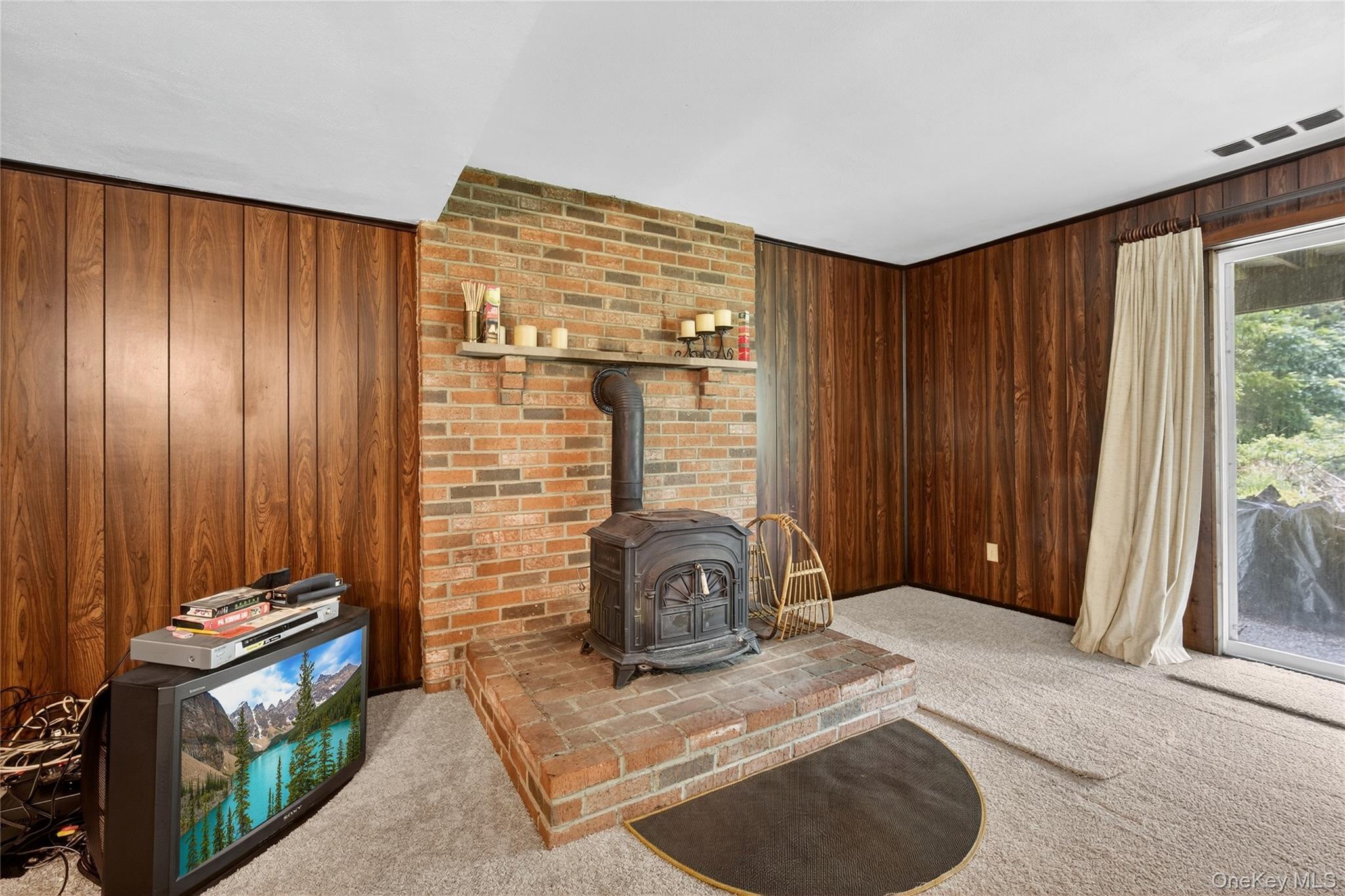 12 Birch Hill Drive, Poughkeepsie, NY 12603