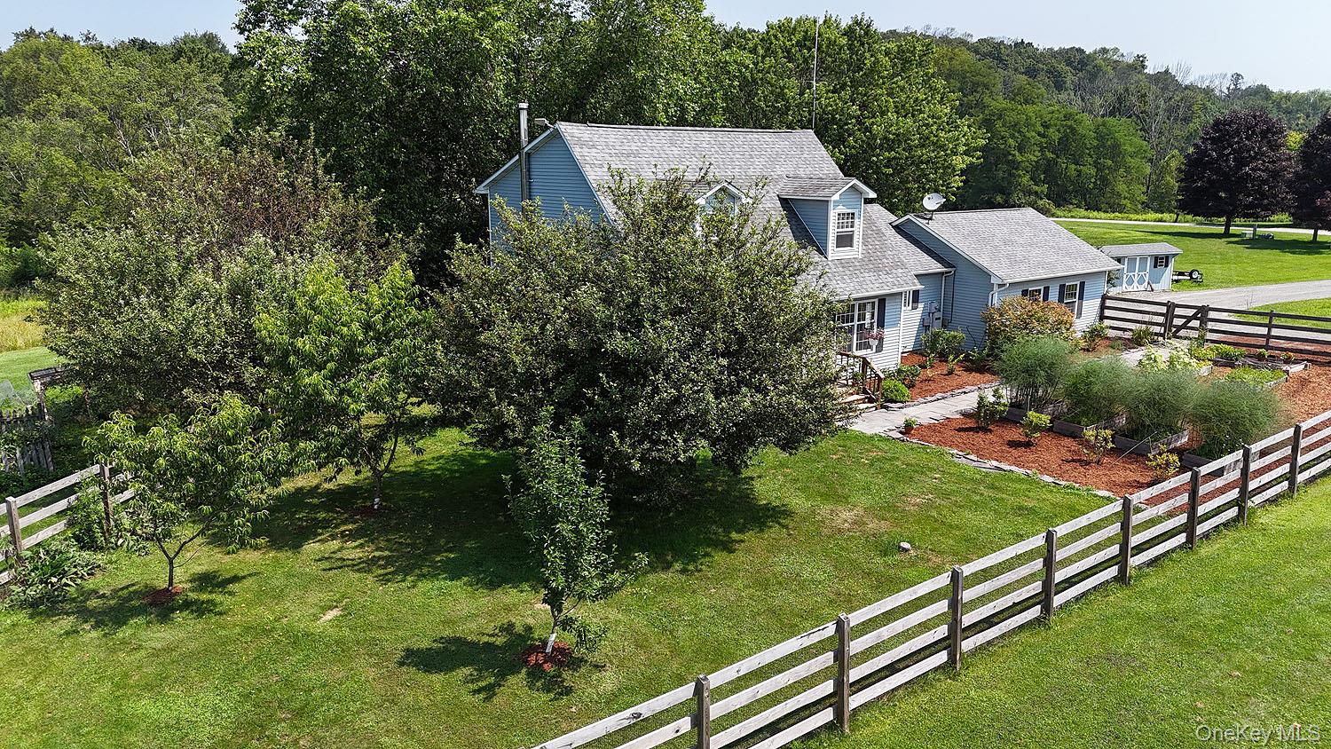 59 Delaware Drive, Call Listing Agent, PA 18415