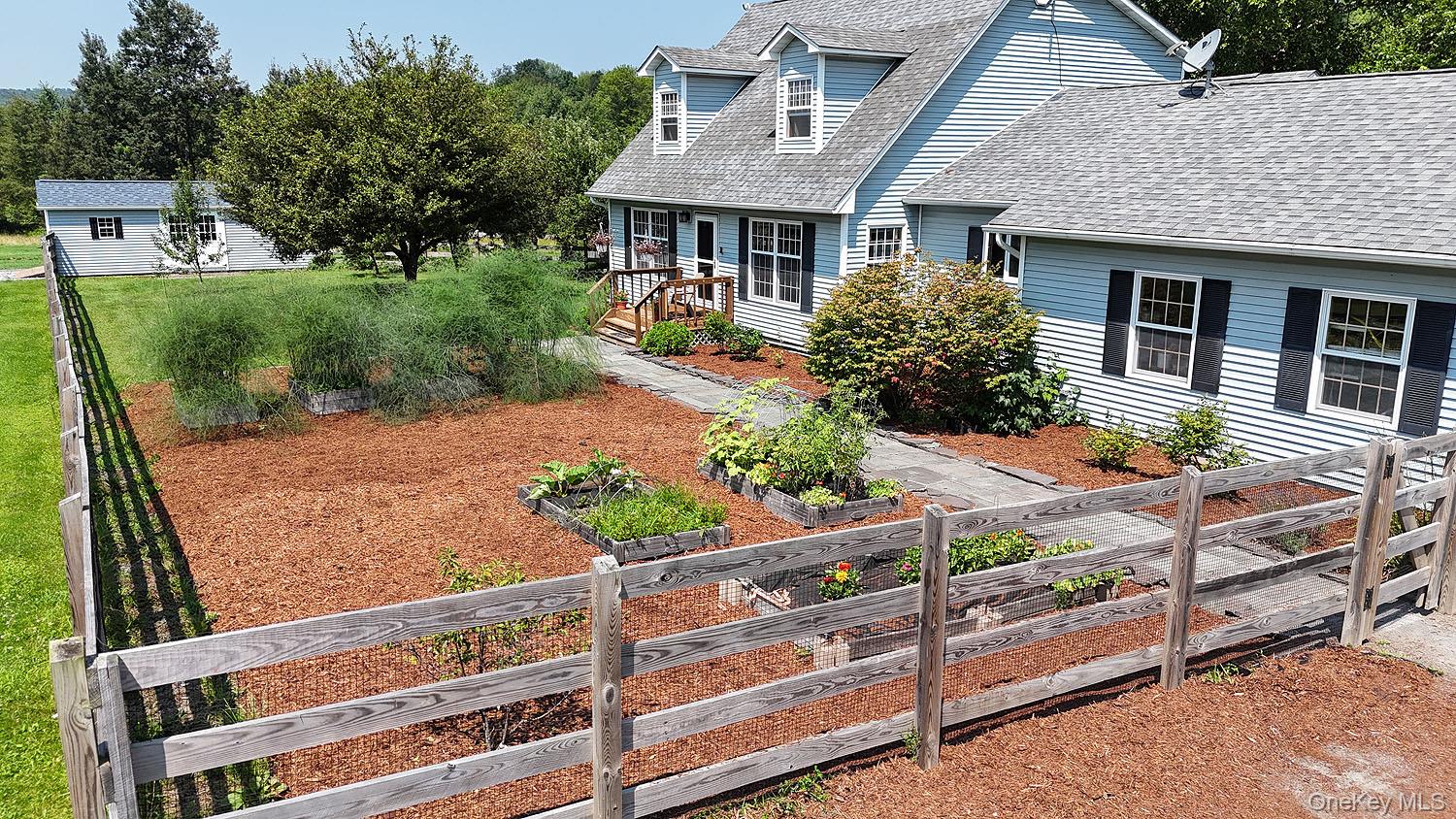 59 Delaware Drive, Call Listing Agent, PA 18415