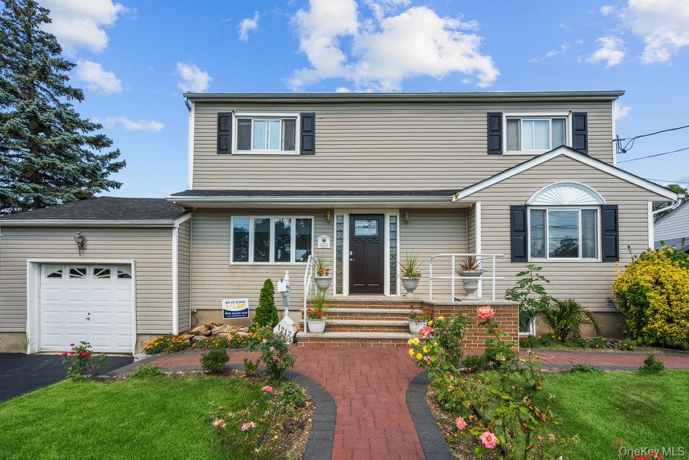 1212 Herzel Boulevard, West Babylon, NY 11704