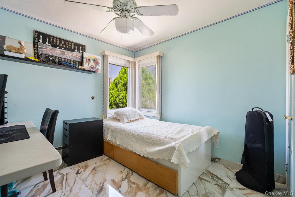 1212 Herzel Boulevard, West Babylon, NY 11704