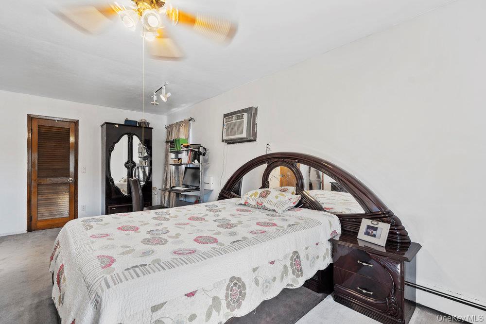 1212 Herzel Boulevard, West Babylon, NY 11704