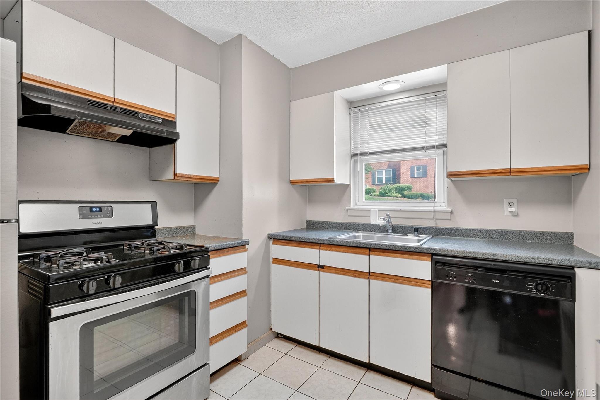 127 S Highland Avenue # A4, Ossining, NY 10562