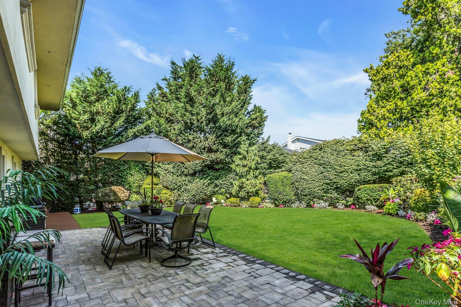 3101 Lonni Lane, Merrick, NY 11566