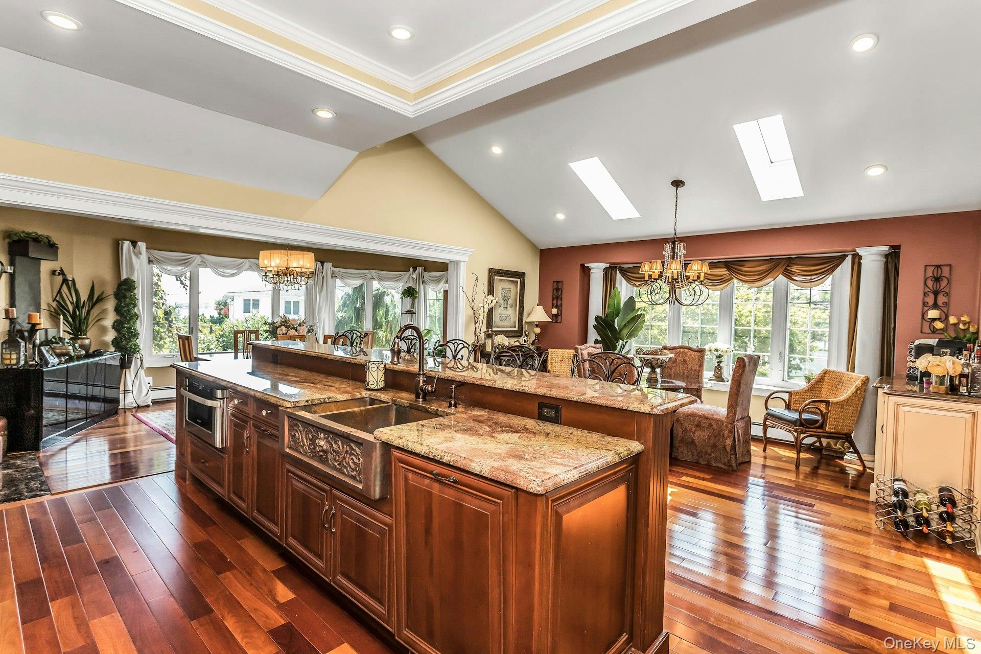 3101 Lonni Lane, Merrick, NY 11566