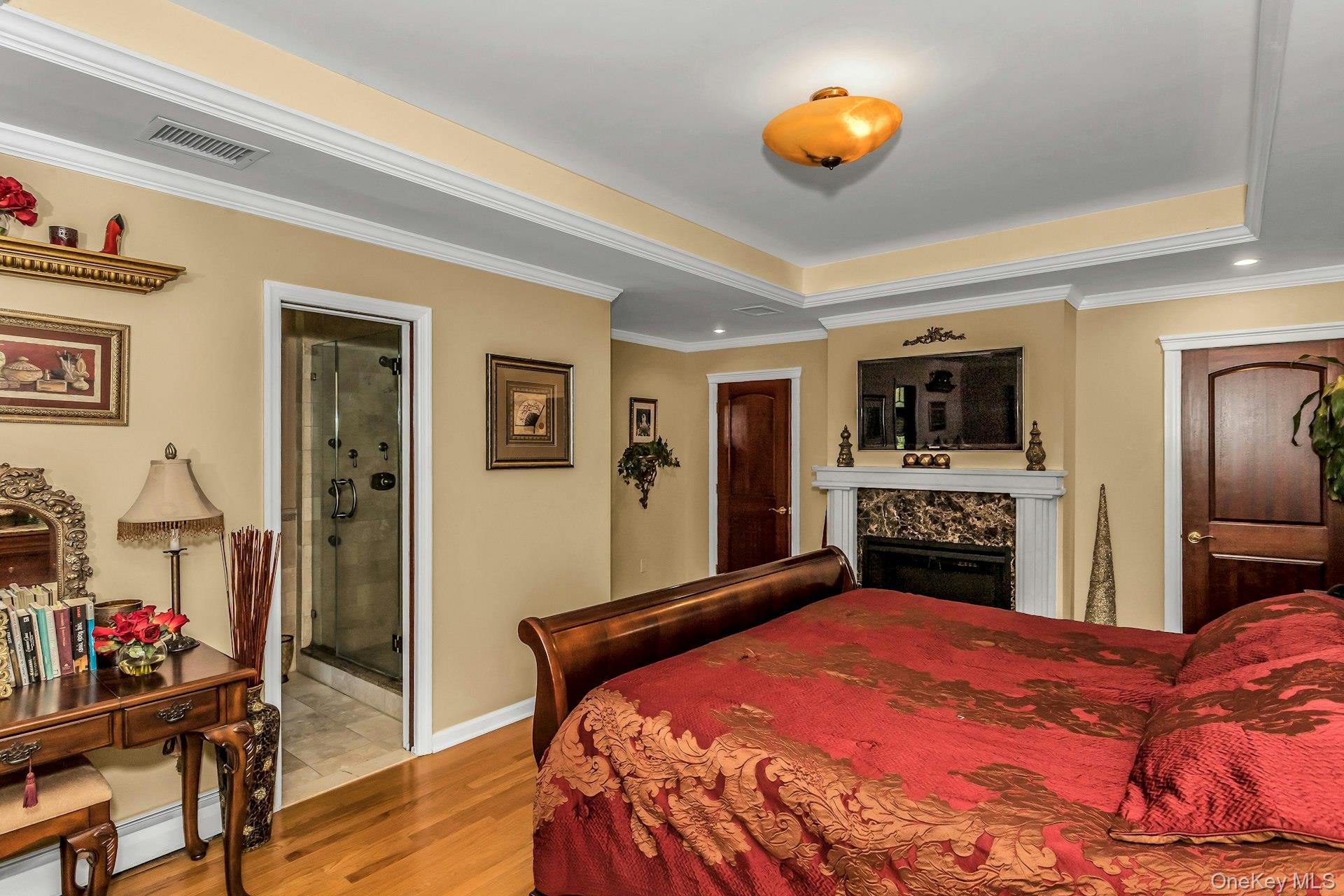 3101 Lonni Lane, Merrick, NY 11566