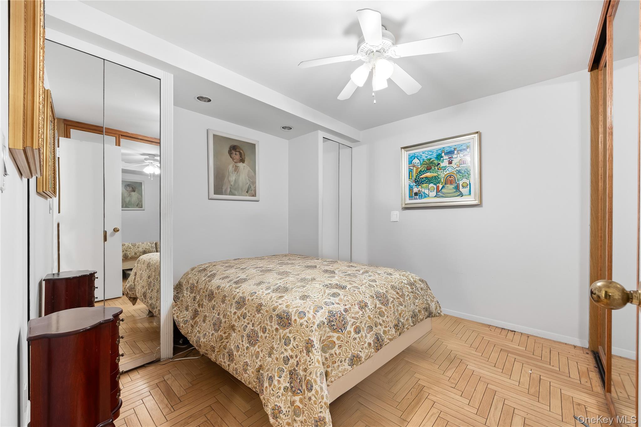 106 Central Park S # 4D, New York (Manhattan), NY 10019