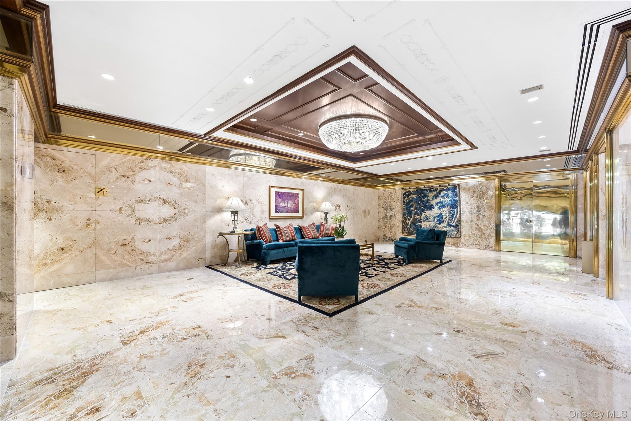 106 Central Park S # 4D, New York (Manhattan), NY 10019