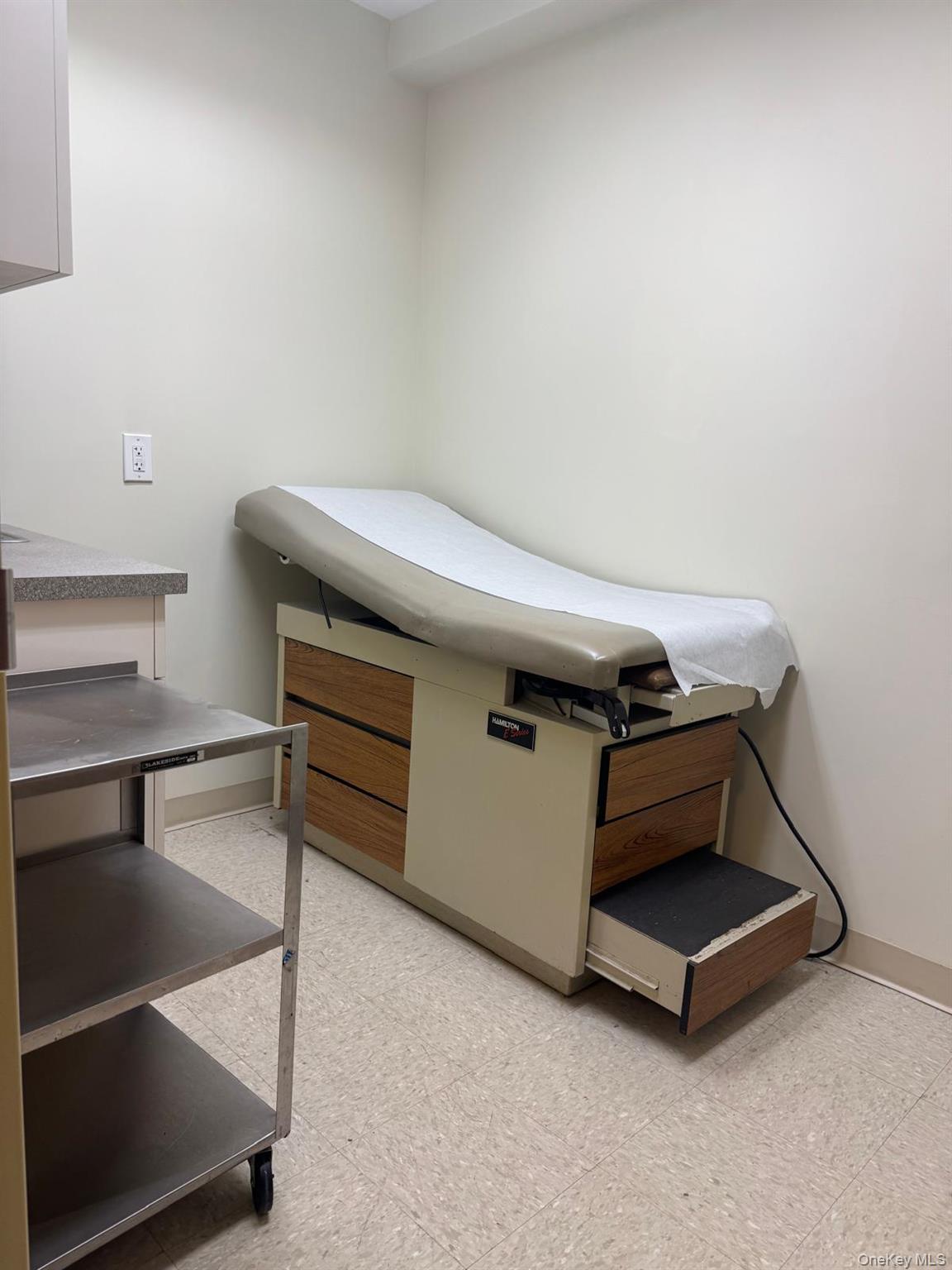 83-71 116 Street # M2, Richmond Hill, NY 11418