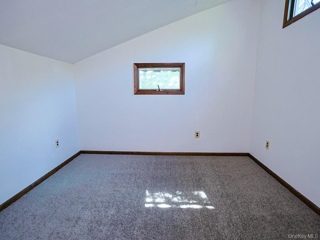 5 Wolf Pond Road, Wurtsboro, NY 12790