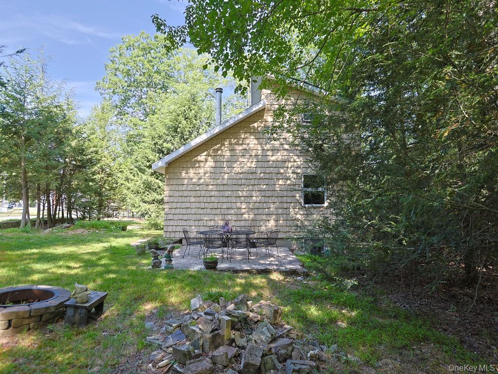 5 Wolf Pond Road, Wurtsboro, NY 12790