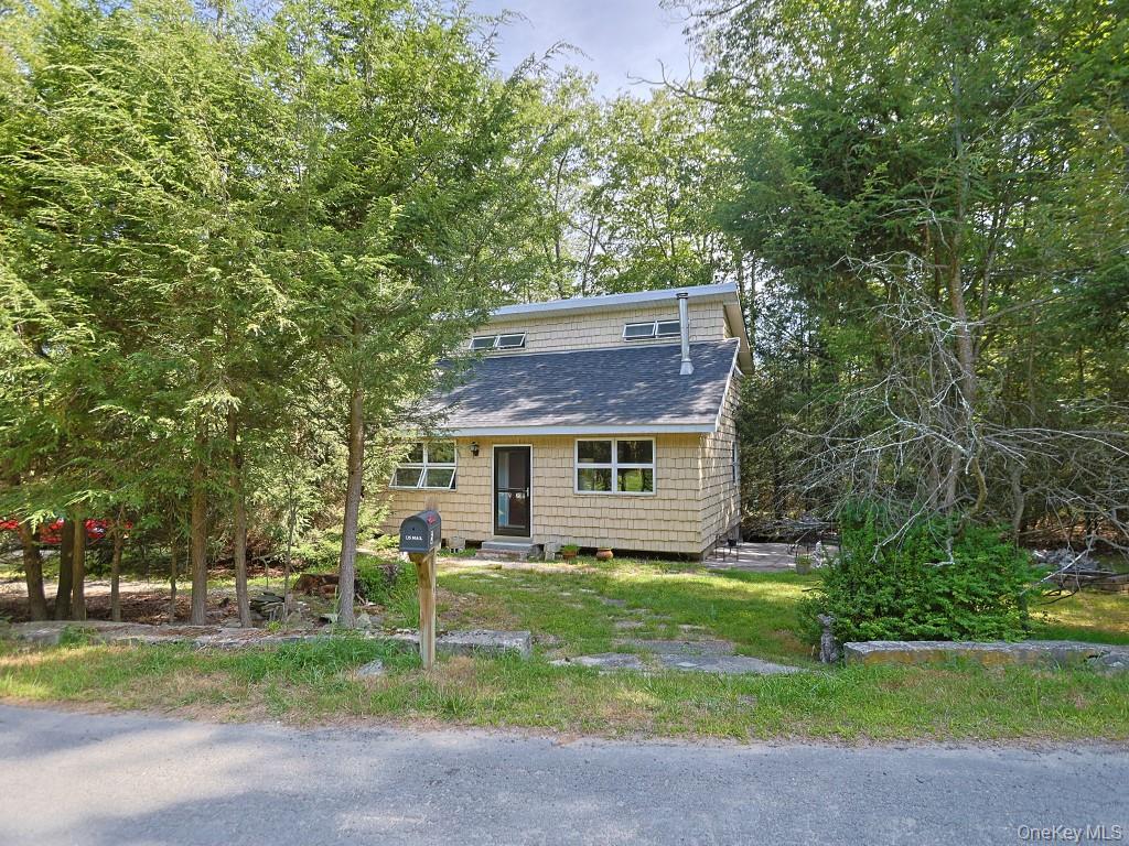 5 Wolf Pond Road, Wurtsboro, NY 12790