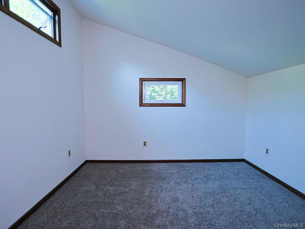 5 Wolf Pond Road, Wurtsboro, NY 12790