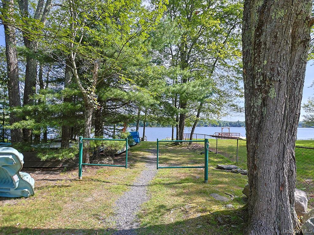 5 Wolf Pond Road, Wurtsboro, NY 12790