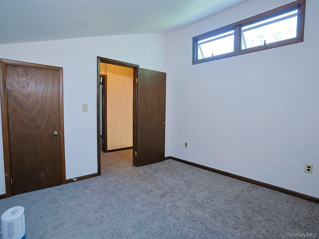 5 Wolf Pond Road, Wurtsboro, NY 12790