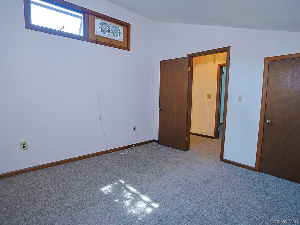 5 Wolf Pond Road, Wurtsboro, NY 12790