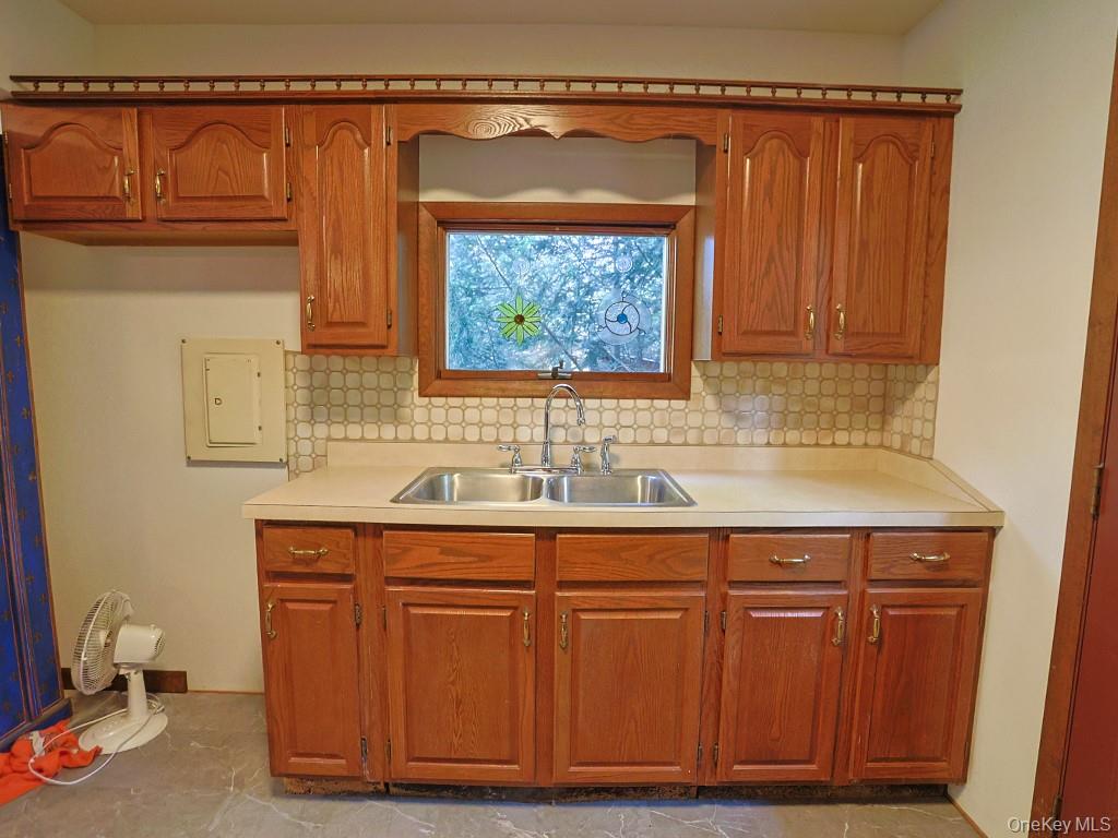 5 Wolf Pond Road, Wurtsboro, NY 12790