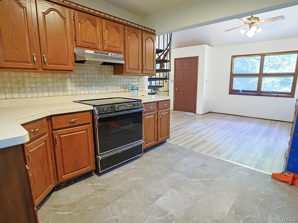 5 Wolf Pond Road, Wurtsboro, NY 12790