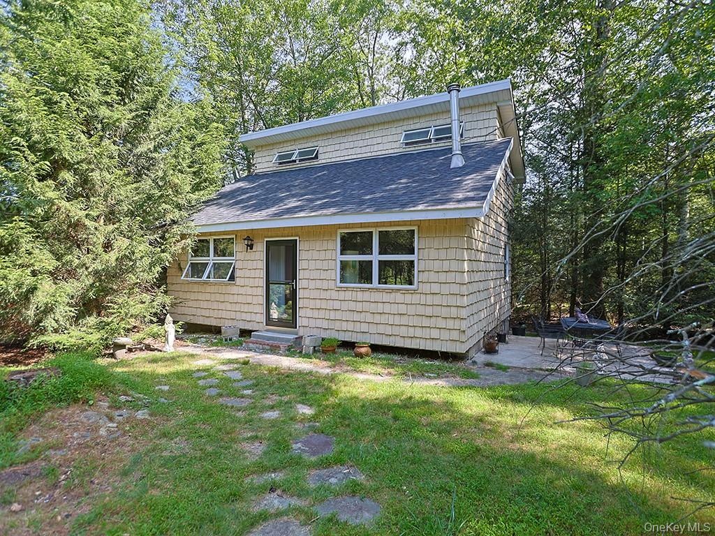 5 Wolf Pond Road, Wurtsboro, NY 12790