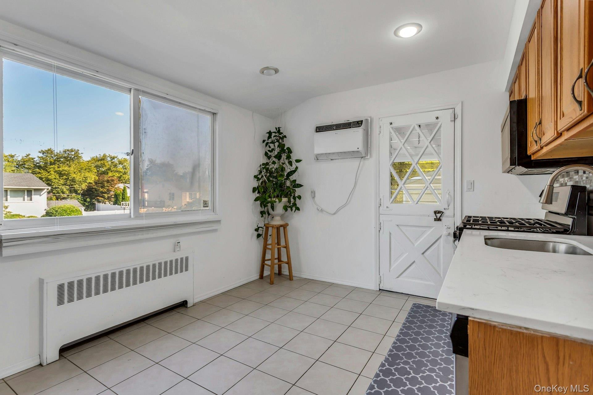 17 Phyllis Drive, East Northport, NY 11731