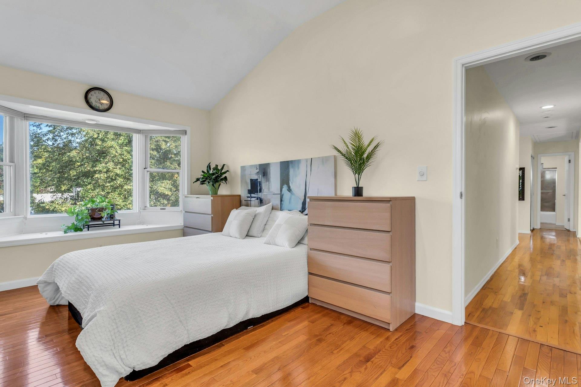 17 Phyllis Drive, East Northport, NY 11731