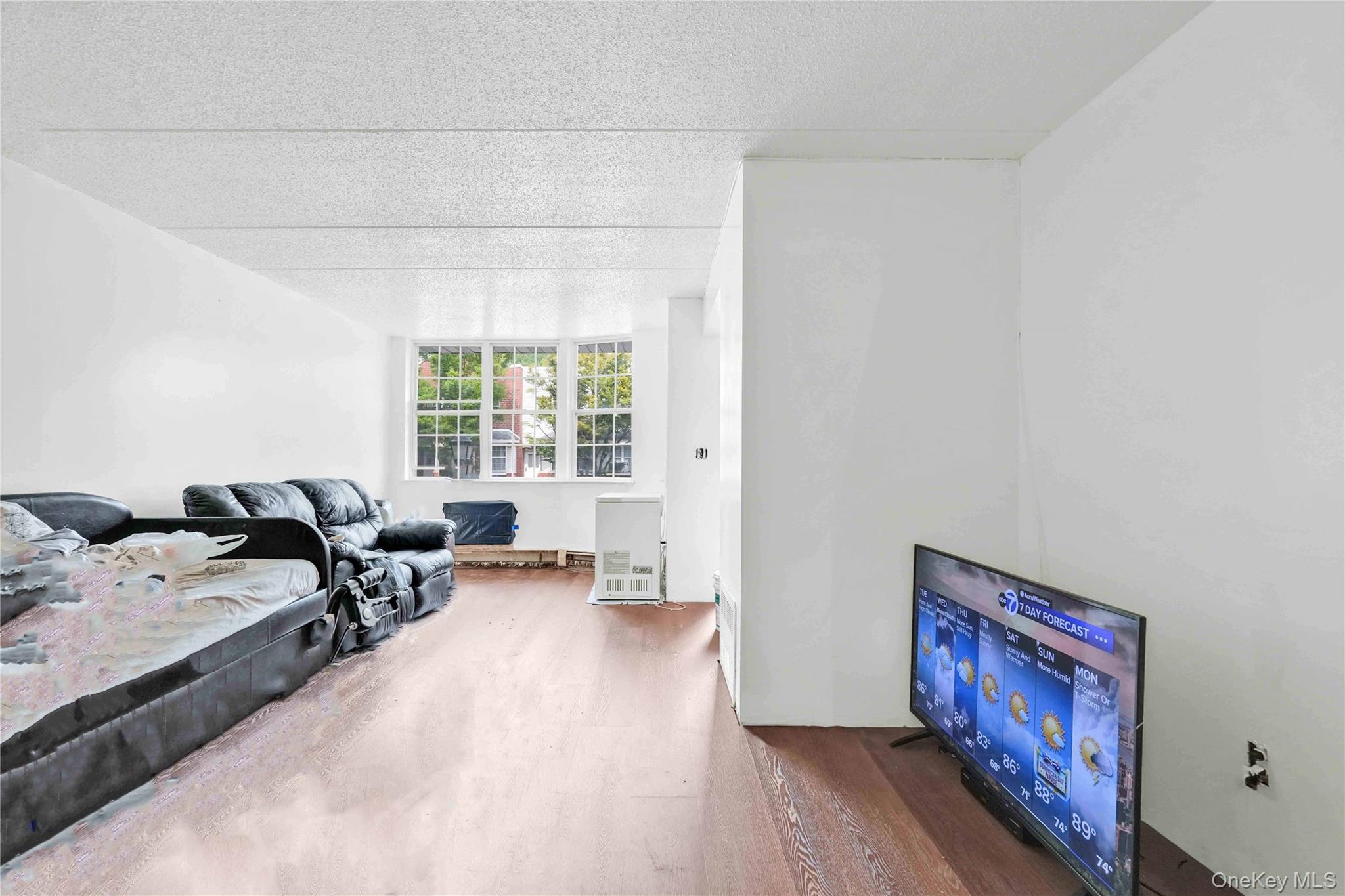 230 Sunset Boulevard # 12230, Bronx, NY 10473