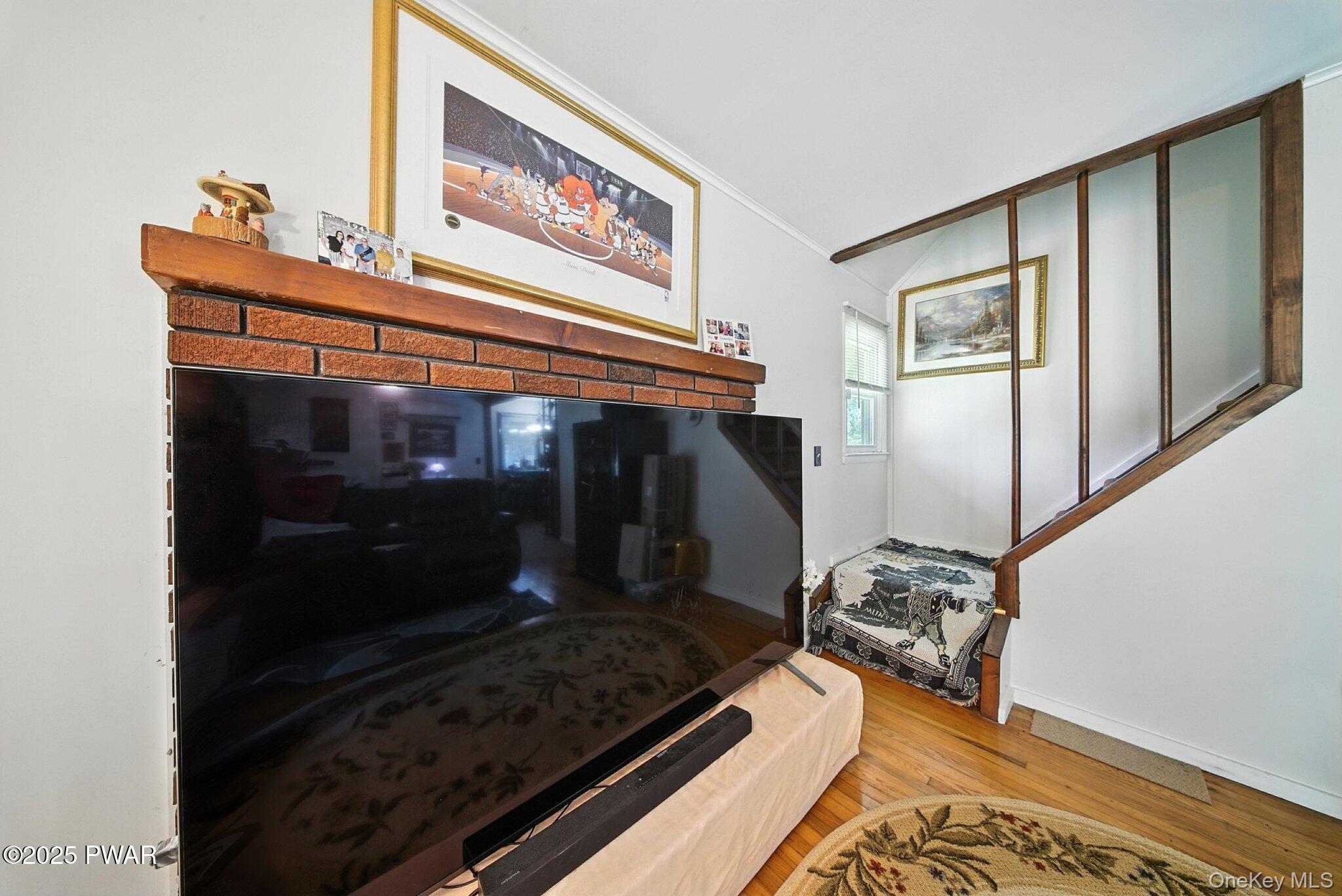 111 Mountain Springs Road, Milford, PA 18337