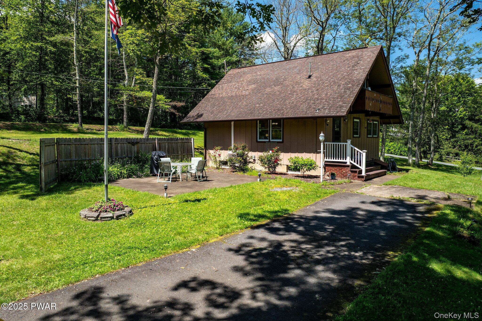 111 Mountain Springs Road, Milford, PA 18337