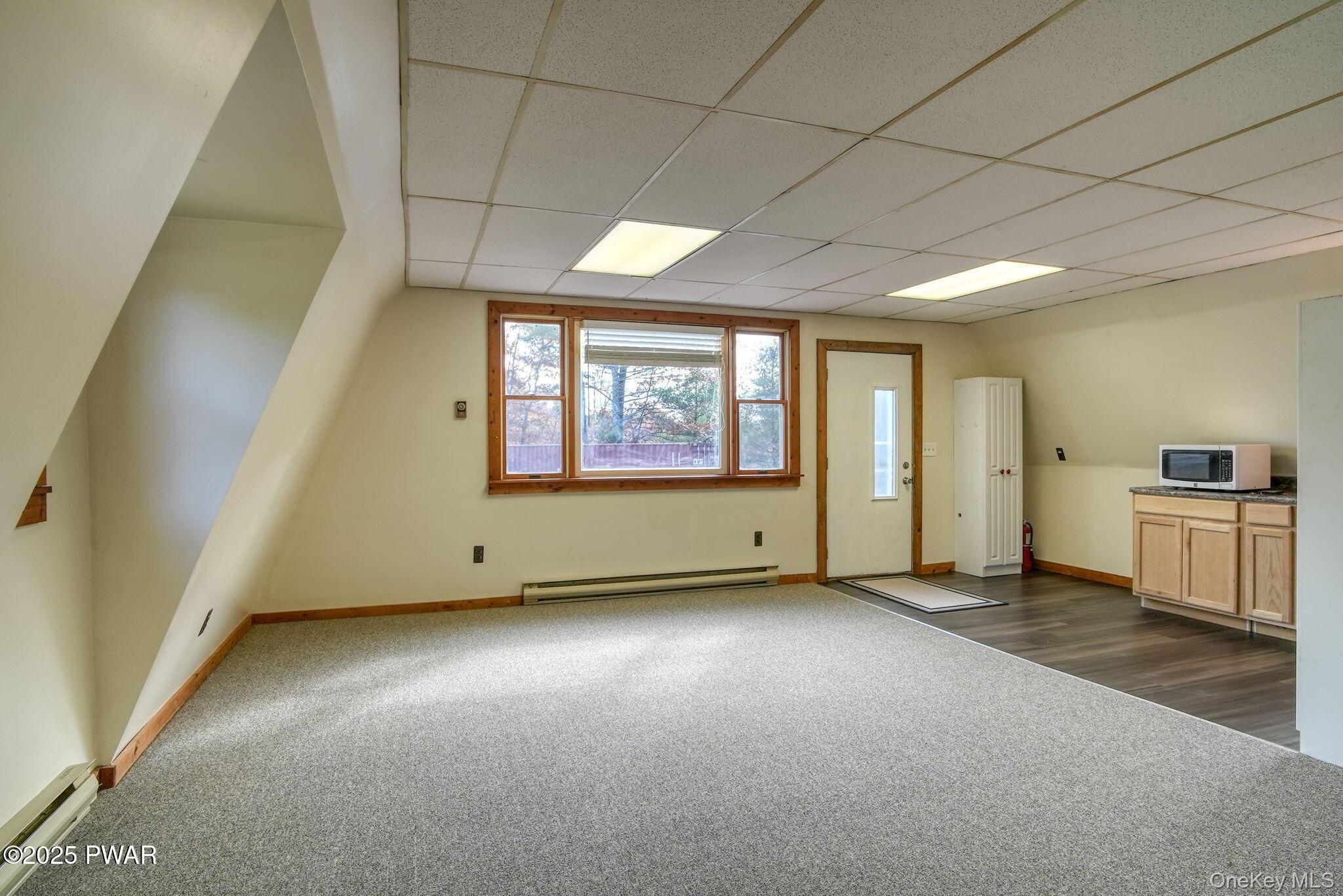 111 Mountain Springs Road, Milford, PA 18337