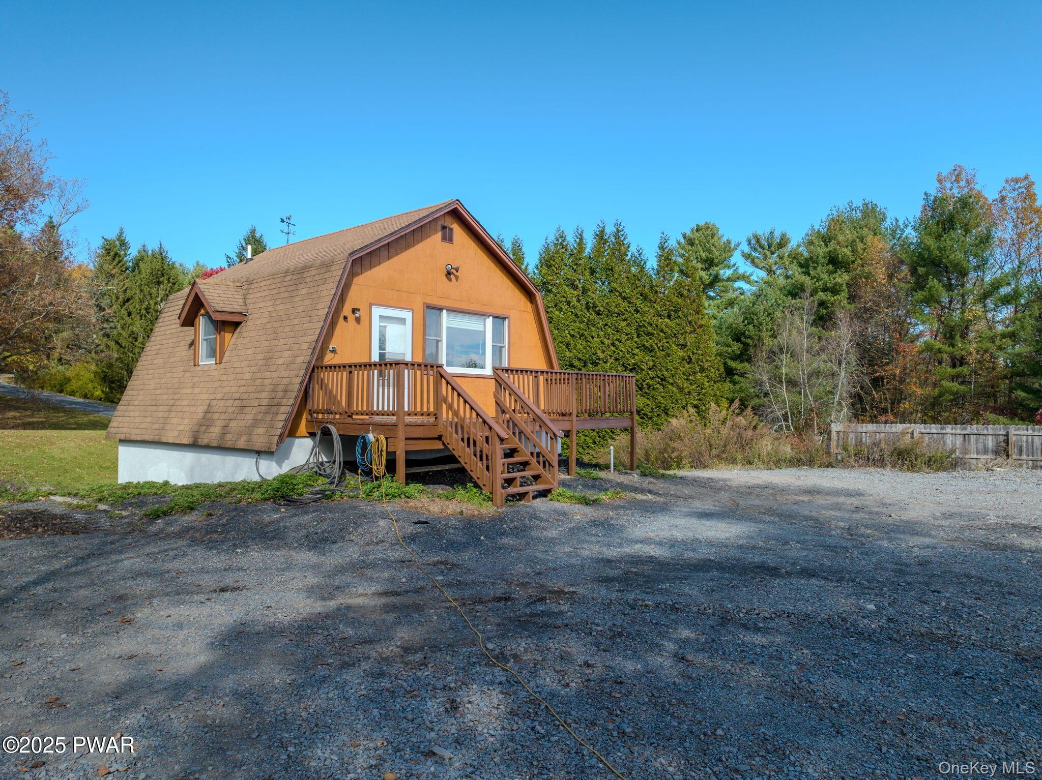 111 Mountain Springs Road, Milford, PA 18337