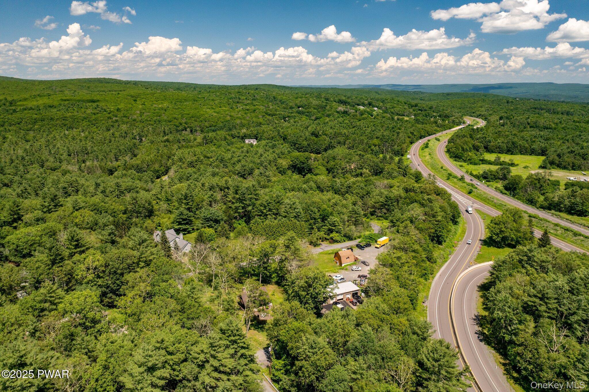 111 Mountain Springs Road, Milford, PA 18337