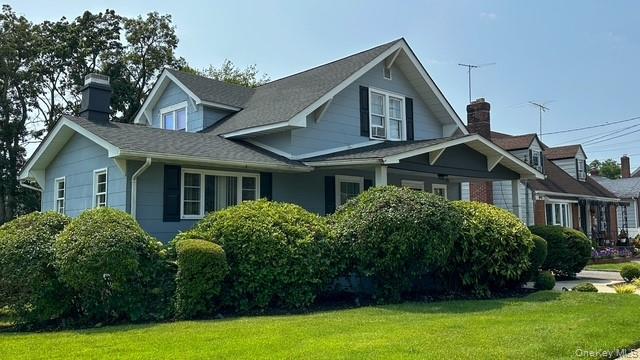80 E Roosevelt Avenue, Hempstead, NY 11575