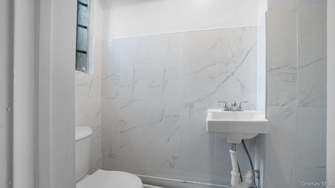 1239 Edison Avenue, Bronx, NY 10461